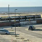 Splendid Seaview - Ostend Luxury Studio 4 Persons At Beach And Sea