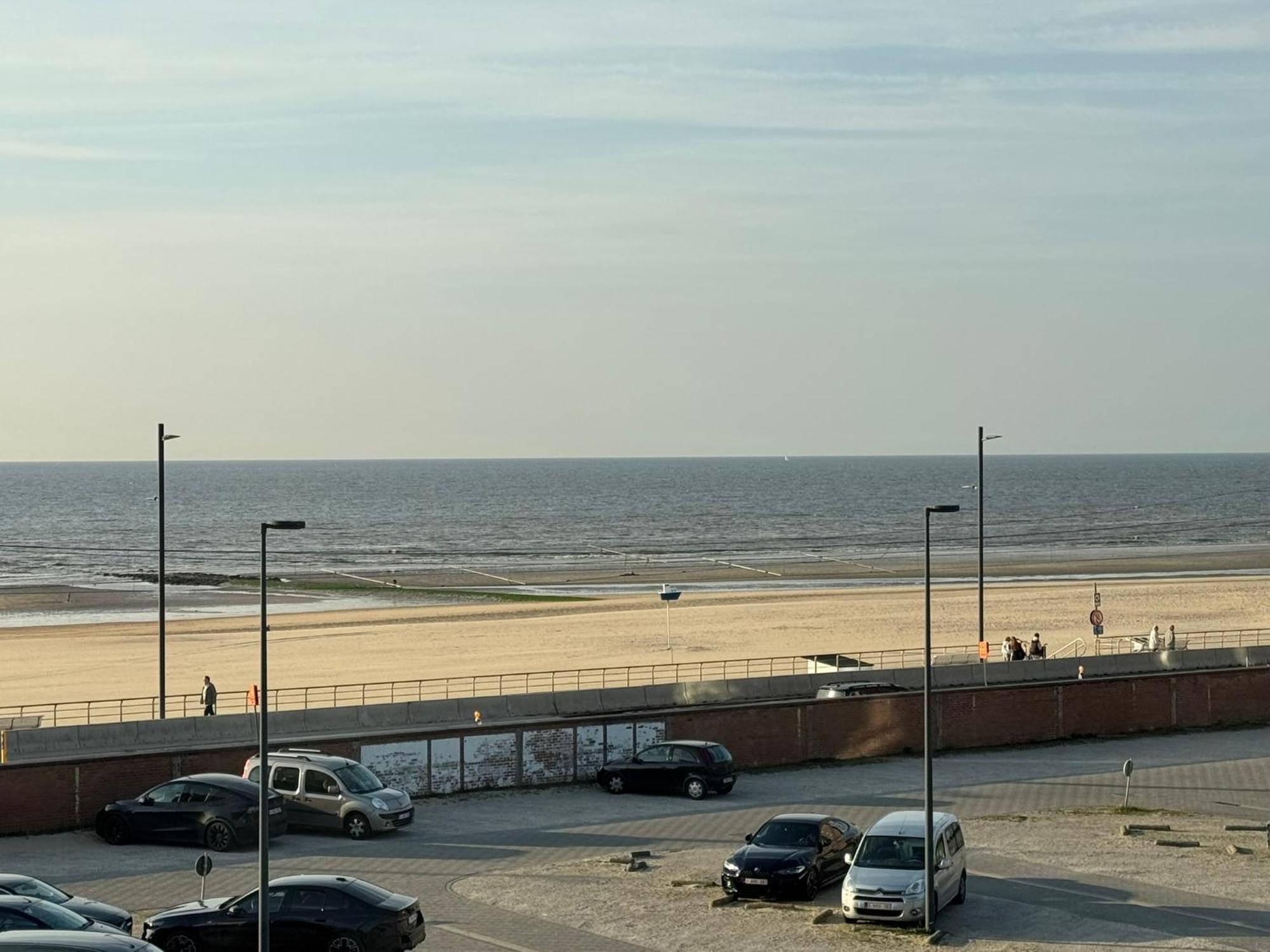 Appartement Splendid Seaview - Luxury 4 Persons At And Sea Oostende